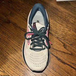 Brooks Glycerin 19 Running Shoe
